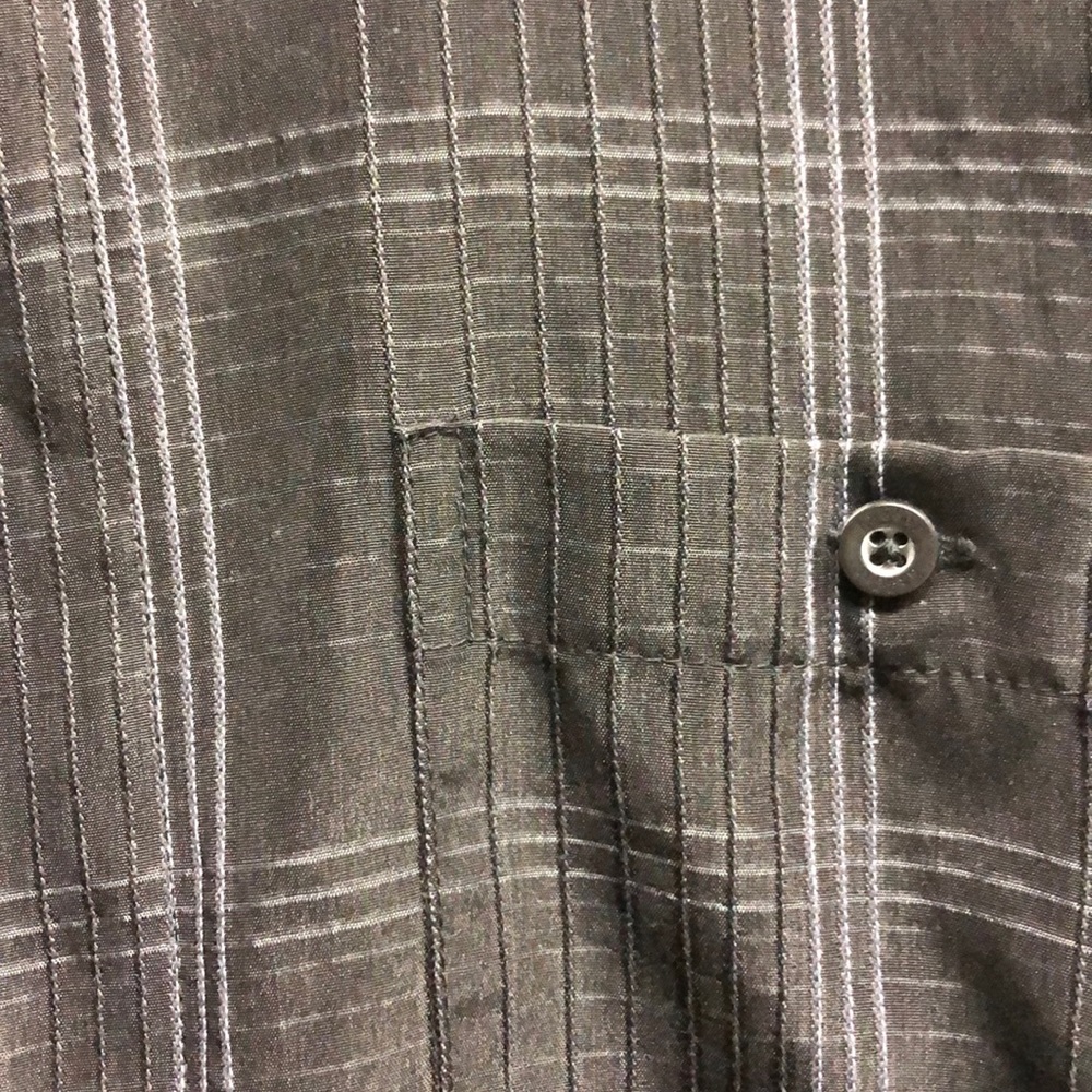 🖤🖤Men’s button up shirt🖤🖤 - Picture 3 of 5